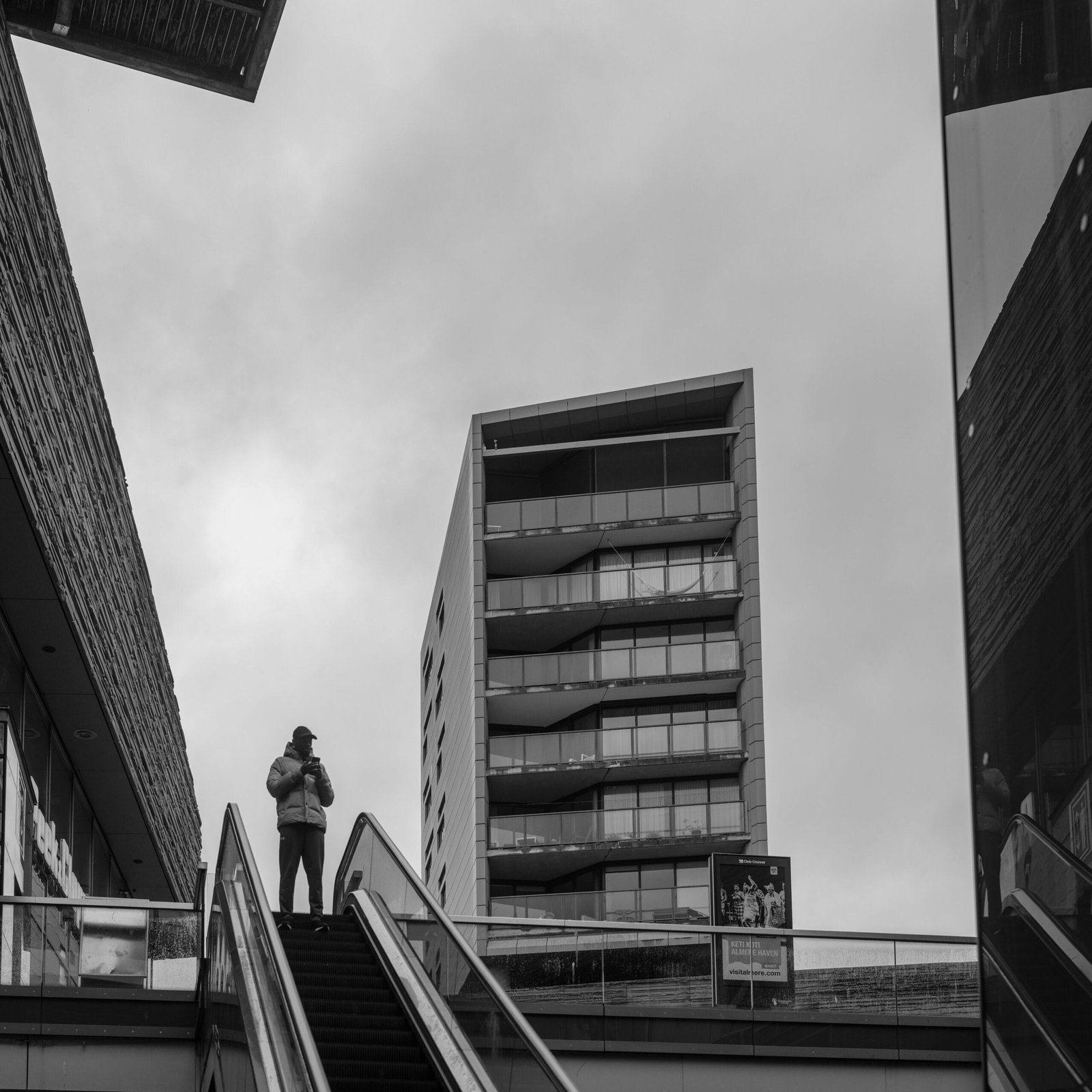 Free stock photo of 20th century architecture, apartment, apartment balconies