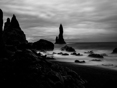 iceland, nature, landscape, water, heaven, waters, sea, waves, rock, stone, black-and-white, b w, silhouette, vik, offering a view